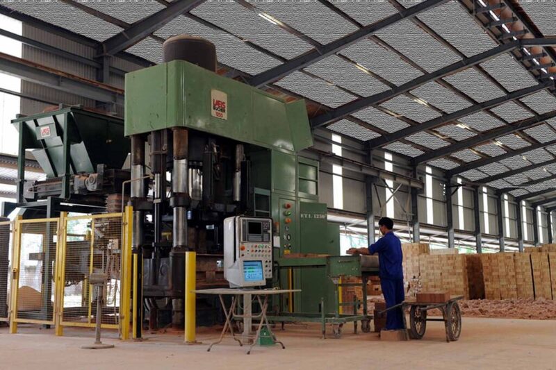 Hình ảnh nhà máy Cầu Đuống